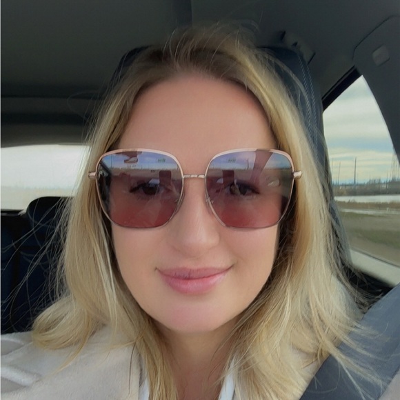 kelli_burt
